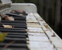 دانلود آهنگ پیانو احساسی و عاشقانه غمگین
